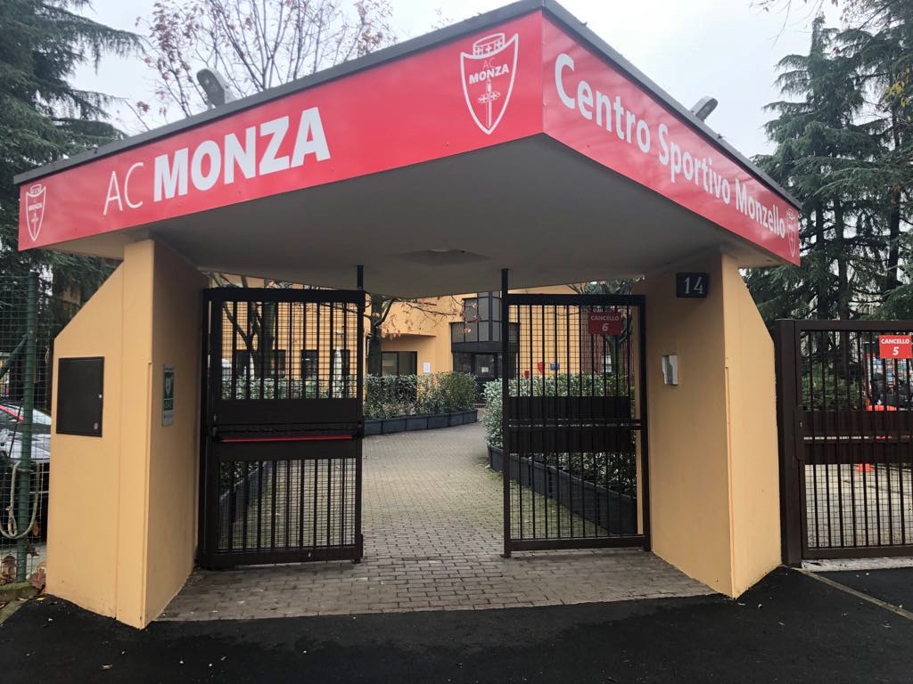 /media/cENTRO sPORTIVO mONZELLO.jpg